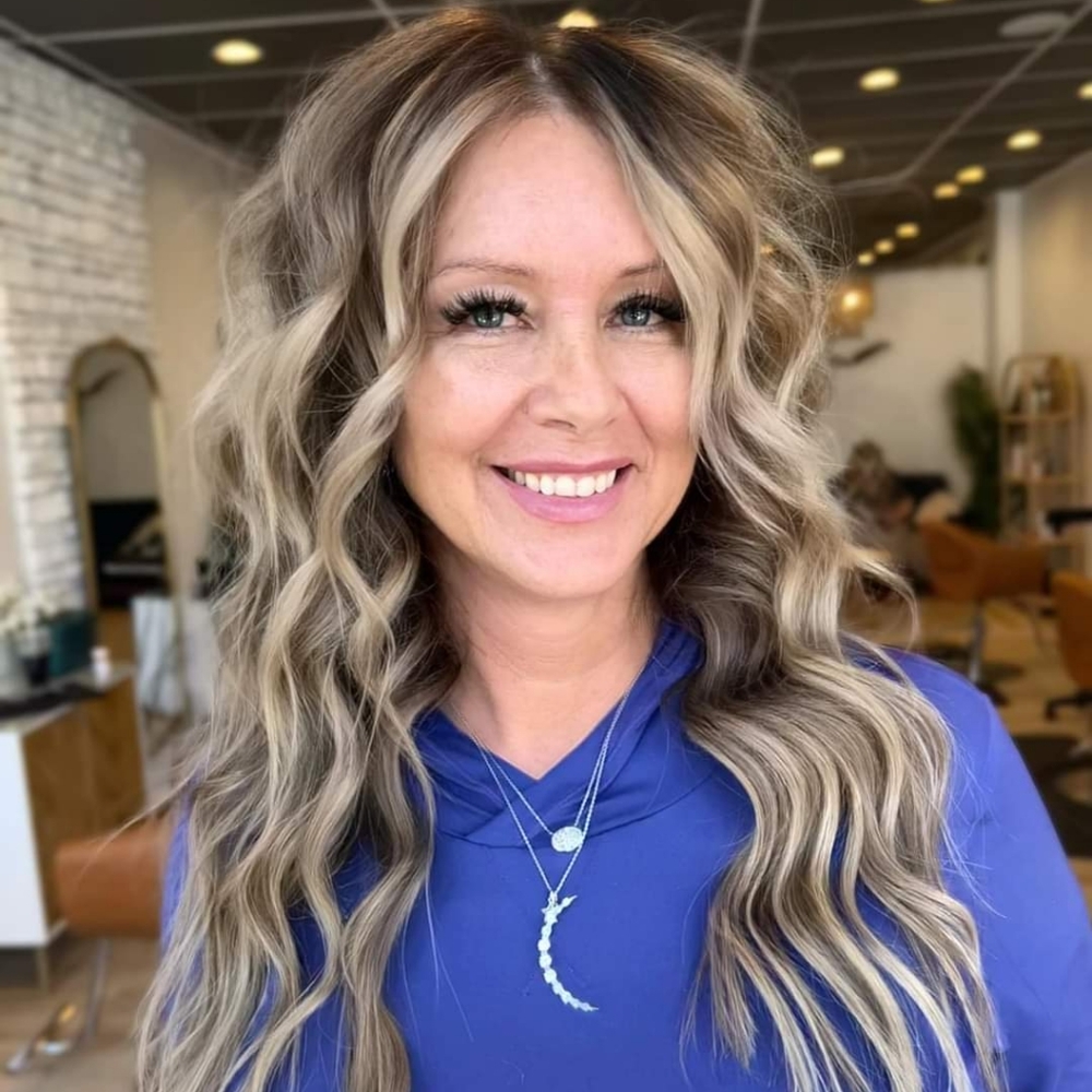 Meet your Posher, Stephanie